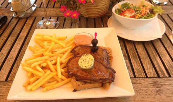 steak-mit-pommes